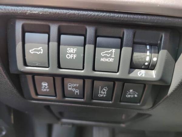 2015 Subaru Outback 4dr Wgn 2.5i Limited for sale in Oconomowoc, WI – photo 16