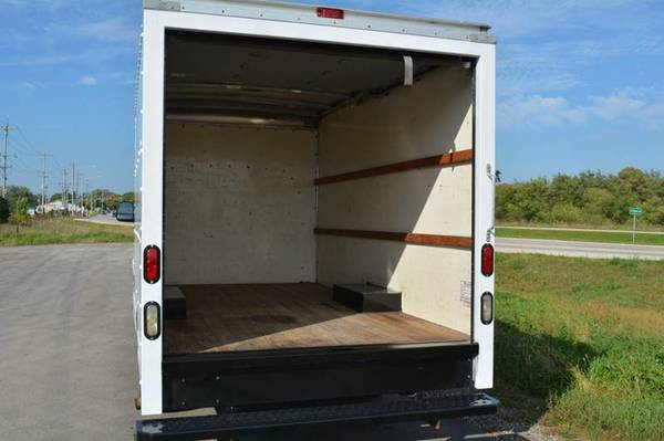 2012 GMC 3500 12ft Box Truck for sale in Peoria, IL – photo 15