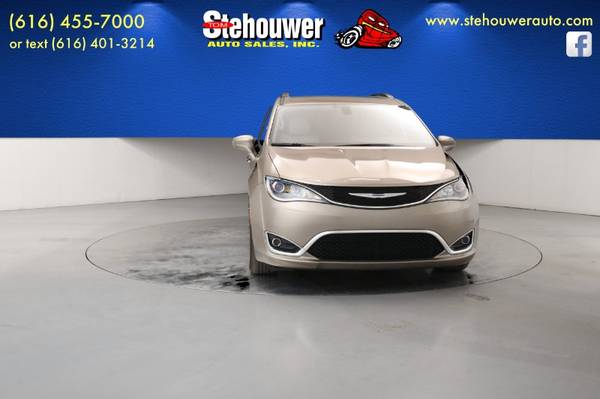2017 Chrysler Pacifica TOURING L for sale in Grand Rapids, MI – photo 8