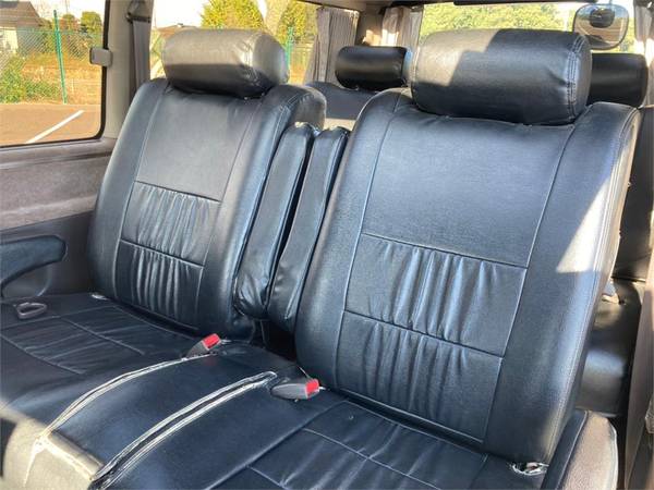1996 Toyota Hiace Diesel Van Super Custom Limited 4WD 122, 000 Miles for sale in Other, MT – photo 6