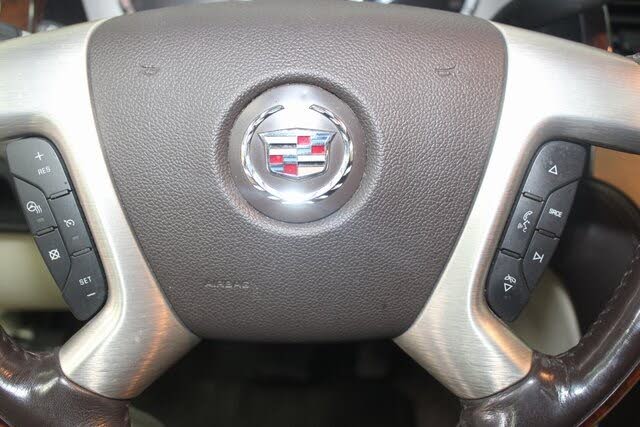 2012 Cadillac Escalade Platinum 4WD for sale in Grand Ledge, MI – photo 23