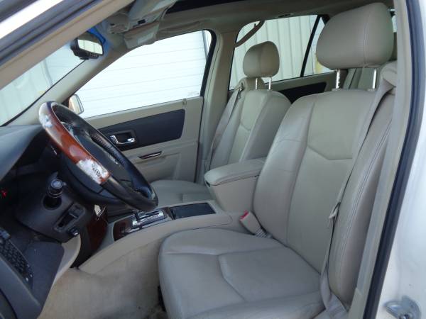 2004 Cadillac SRX - cars & trucks - by dealer - vehicle automotive... for sale in fort dodge, IA – photo 10