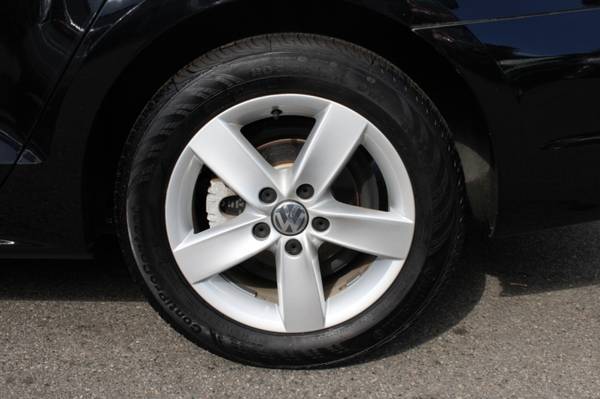 2014 Volkswagen Jetta TDi, 6 Speed, Only 48k Miles, Like New! for sale in Manville, NJ – photo 8