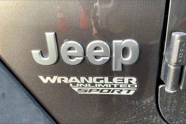 2018 Jeep Wrangler Unlimited 4x4 4WD Sport SUV - - by for sale in Klamath Falls, OR – photo 6