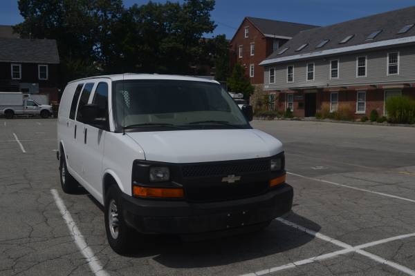 2009 Chevrolet Express 2500 Cargo Van 103k for sale in Andover, MA – photo 9