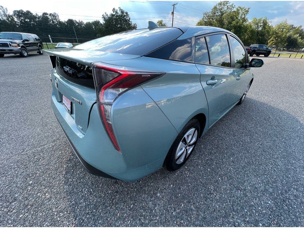 2017 Toyota Prius FWD for sale in Edgefield, SC – photo 2