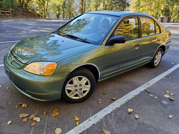 2003 HONDA CIVIC DX, LOW MILEAGE CLEAN TITLE, CARFAX, NEW TIRES, for sale in Portland, OR