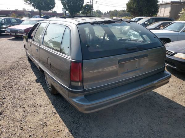 1991 Oldsmobile Custom Cruiser - - by dealer - vehicle for sale in Eugene, OR – photo 10