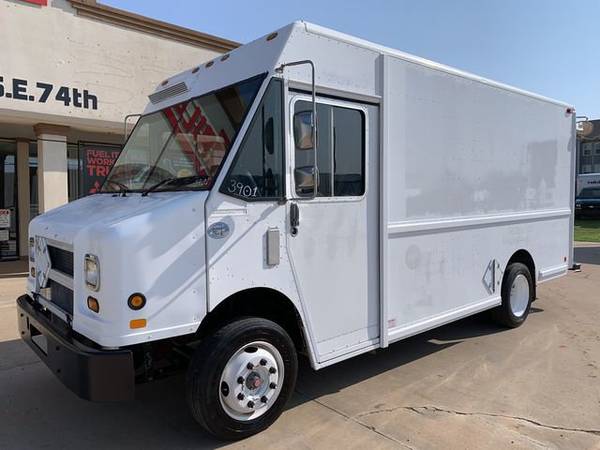 2000 Freightliner MT45 Step Van 14' Diesel Auto FedEx Financing! for sale in Oklahoma City, OK