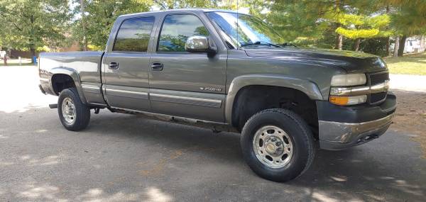 2001 Chevy Silverado 2500HD 4WD Crew Cab for sale in Columbus, OH – photo 2
