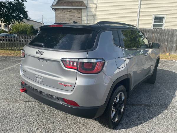 2018 Jeep Compass Trailhawk 4x4 30k miles Clean title for sale in Baldwin, NY – photo 7