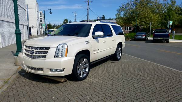 2012 Cadillac Escalade ESV * Low miles* for sale in Bothell, WA – photo 5