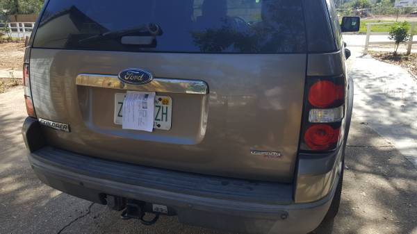 Nice Ford Explorer SUV - cars & trucks - by owner - vehicle... for sale in Pensacola, FL – photo 8