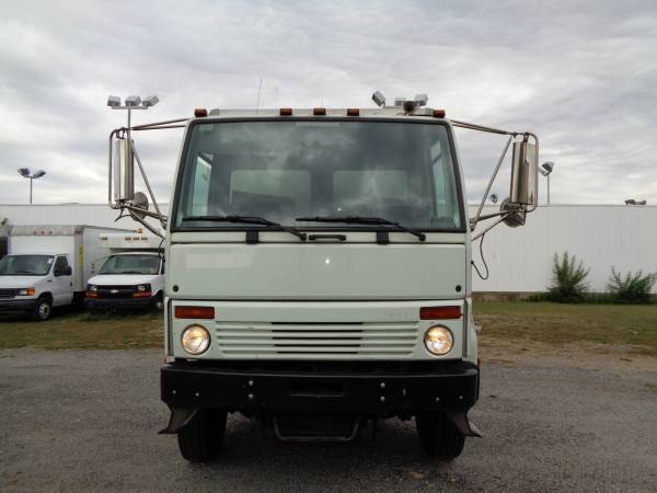 2005 STERLING SC8000 CARGO MAIL TRUCK! ALLISON TRANS, ONLY 73K MILES!! for sale in Palmyra, NY – photo 3