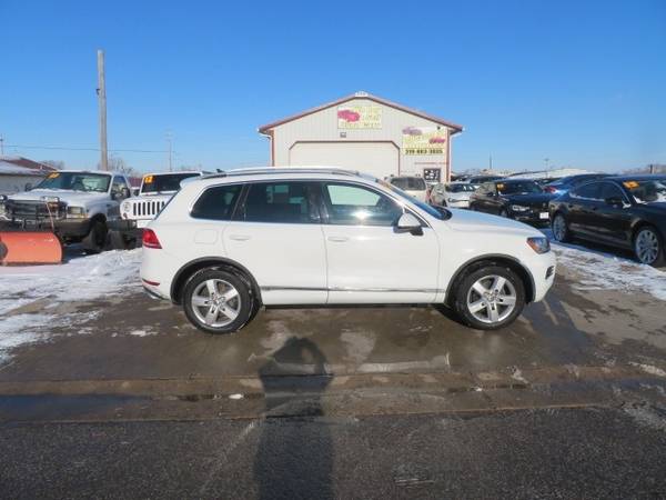 2013 Volkswagen Touareg 4dr TDI Sport 153, 000 miles 12, 999 - cars & for sale in Waterloo, IA