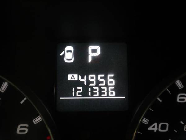 2011 Subaru Legacy 2.5i EASY FINANCING!! for sale in Hillsboro, OR – photo 12