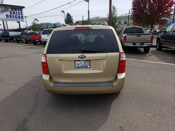 2010 KIA SEDONA *LOW MILES!**BAD CREDIT IS NO PROBLEM HERE!!* for sale in Eugene, OR – photo 7