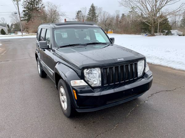 2010 Jeep Liberty, 4x4, 138k miles , automatic, has Bluetooth for sale in Branford, CT – photo 3