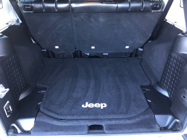 2015 Jeep Wrangler Unlimited Sahara 4x4 - Leather - Navigation -... for sale in binghamton, NY – photo 14