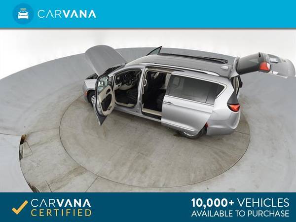 2018 Chrysler Pacifica Touring L Minivan 4D mini-van Silver - FINANCE for sale in Atlanta, GA – photo 13