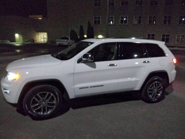 Great 4x4 SUV 2017 Jeep Grand Cherokee Limited for sale in Charleston, WV – photo 6