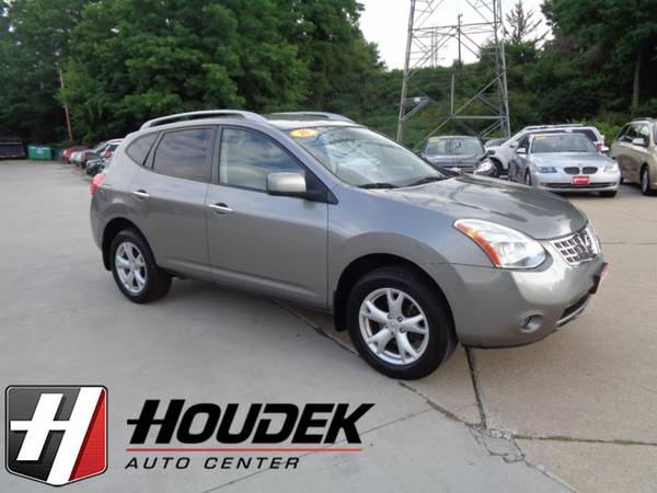 2010 Nissan Rogue SL 2WD for sale in Marion, IA