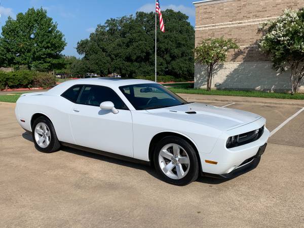 2012 Dodge CHALLENGER RT Plus Loaded Navigation HEMI Clean for sale in Wellborn, TX