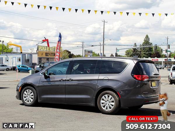 2018 Chrysler Pacifica L Wagon w/99, 776 Miles Valley Auto for sale in Spokane Valley, ID – photo 7