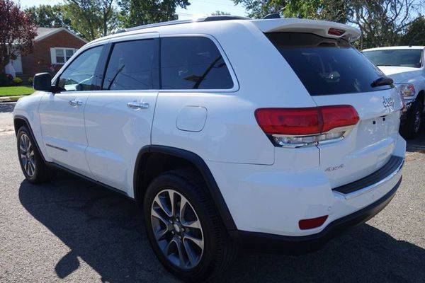 2018 Jeep Grand Cherokee Limited 4x4 4dr SUV We Finance Everyone Bad... for sale in Woodbridge, NJ – photo 2