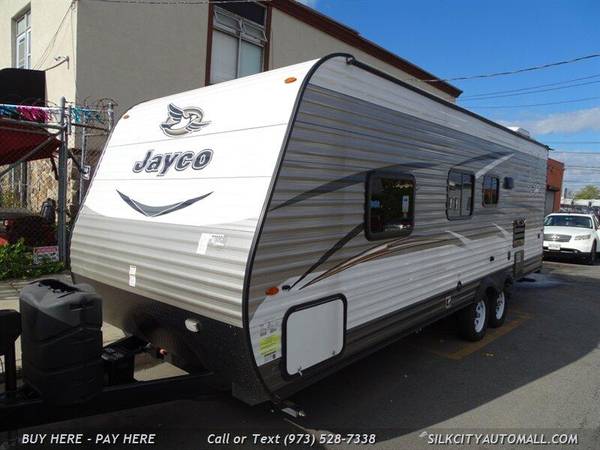 2017 Jayco Jay Flight 23RB RV - AS LOW AS $49/wk - BUY HERE PAY... for sale in Paterson, CT – photo 3