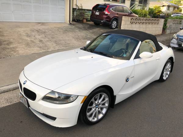 2007 BMW Z4 excellent condition very clean for sale in Honolulu, HI