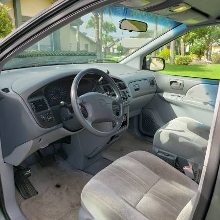 1999 Toyota Sienna CE for sale in Stuart, FL – photo 8