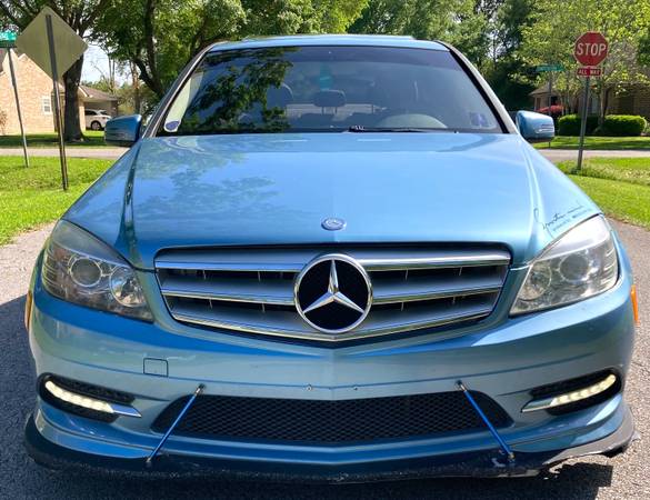 2011 Mercedes Benz C300 4Matic Leather Sunroof Bluetooth Key Less for sale in Lafayette, LA – photo 11