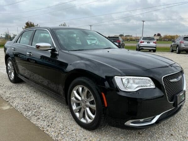 2018 Chrysler 300 Limited AWD for sale in Chatham, IL – photo 4