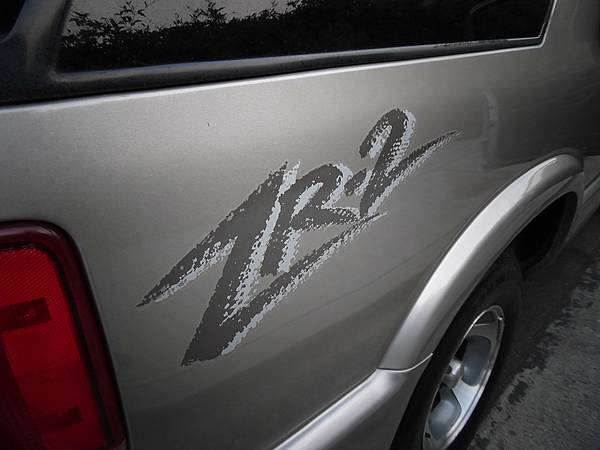 2004 Chevy Blazer 2 Door (110k/Clean Title) (Jimmy Trail S10 Bravada) for sale in Los Angeles, CA – photo 20