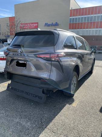 Brand New 2021 Hybrid Toyota Sienna WAV - Weekly RENTAL/BACHAP LLC for sale in Woodhaven, NY – photo 4