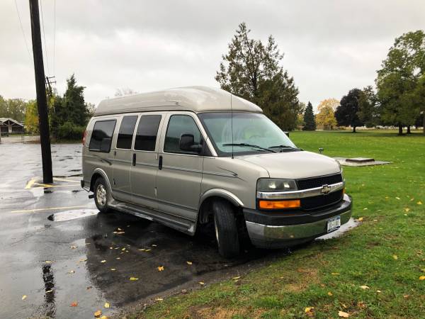 2004 Chevy 1500 Conversion Van for sale in Clarence, NY