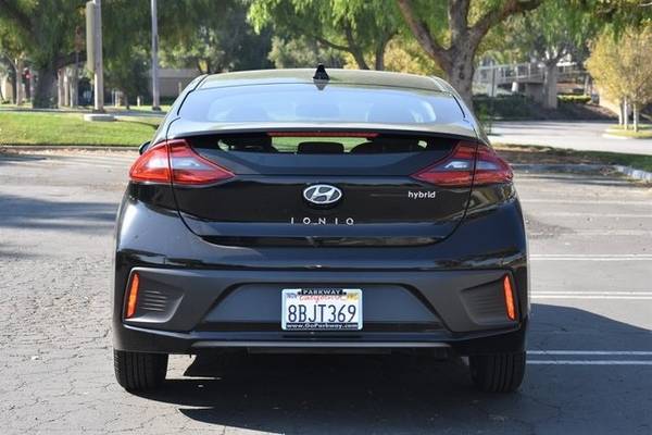2017 Hyundai IONIQ Hybrid SEL - cars & trucks - by dealer - vehicle... for sale in Santa Clarita, CA – photo 10