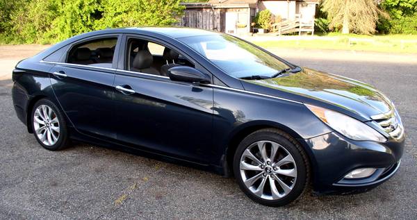 2011 HYUNDAI SONATA SE, 2 4L 4 cyl, clean, loaded, runs perfect for sale in Coitsville, OH – photo 2