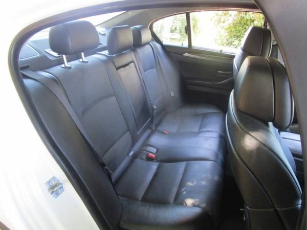 2011 BMW 550i - NAVI - REAR CAMERA - LANE KEEP ASSIST - PARKING... for sale in Sacramento , CA – photo 14