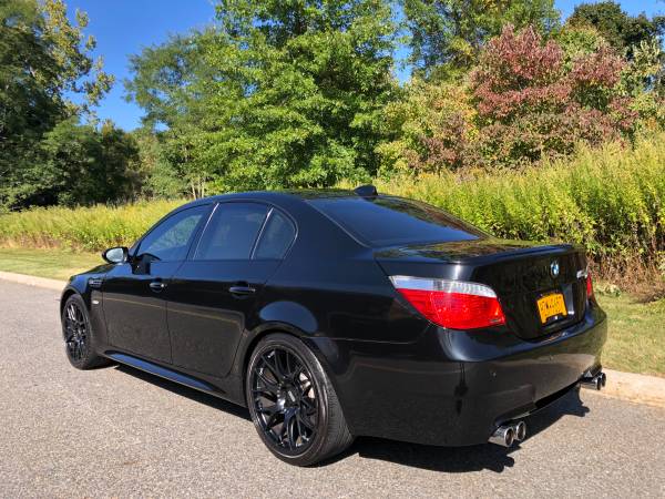 2007 BMW M5 6 Speed manual V10 for sale in Hopewell Junction, NY – photo 5