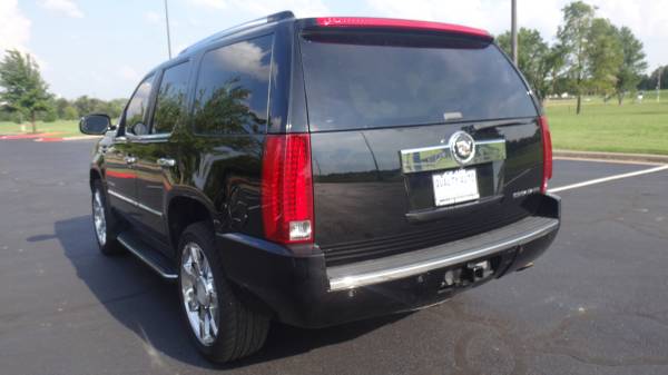 2008 Cadillac Escalade Luxury Awd With 193K Miles Clean Carfax for sale in Springdale, AR – photo 5