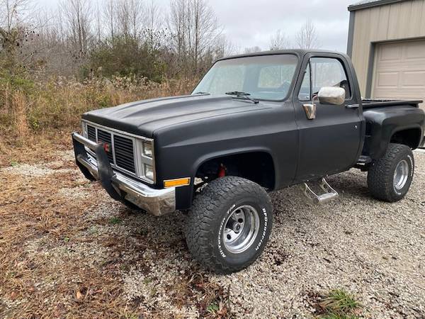 1985 GMC 4x4 - cars & trucks - by owner - vehicle automotive sale for sale in Branchville, KY – photo 2