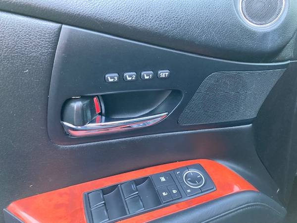 2011 Lexus RX350 AWD, Nav, htd & AC seat, super clean, keyless go for sale in Benton, KS – photo 10