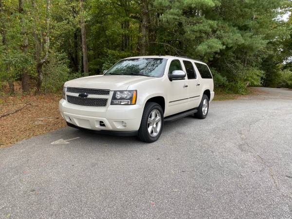 2012 Chevrolet Suburban LTZ 4WD for sale in Lowndesville, NC – photo 2