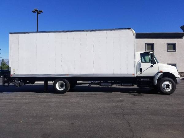 2016 International 26ft box truck cummins diesel like Freightliner AIR for sale in Los Angeles, CA – photo 5