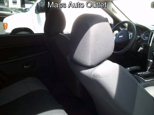 2010 Jeep Grand Cherokee 4WD 4dr Laredo for sale in Worcester, MA – photo 11
