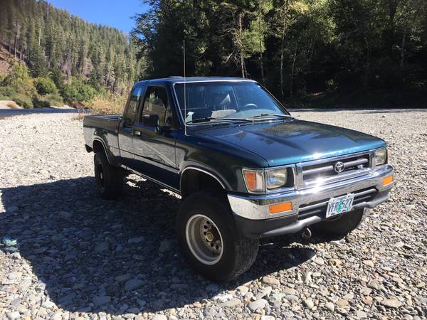 1994 Toyota 4X4 XTRA Cab for sale in Smith River, OR – photo 2