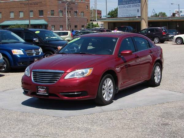 2011 Chrysler 200 Touring . Quick Approval. As low as $600 down. for sale in South Bend, IN – photo 2
