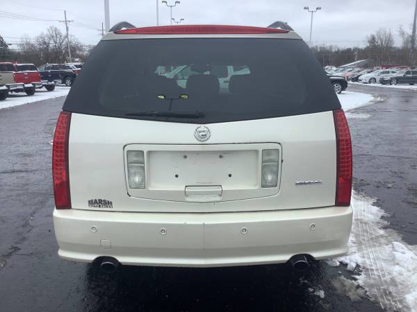 Affordable! 2004 Cadillac SRX! Loaded! We Finance! - cars & trucks -... for sale in Ortonville, MI – photo 4